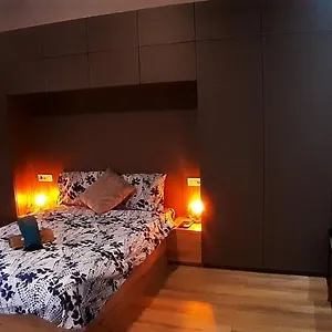 Apartament Best Ambiance And Vew In Center, Bucureşti